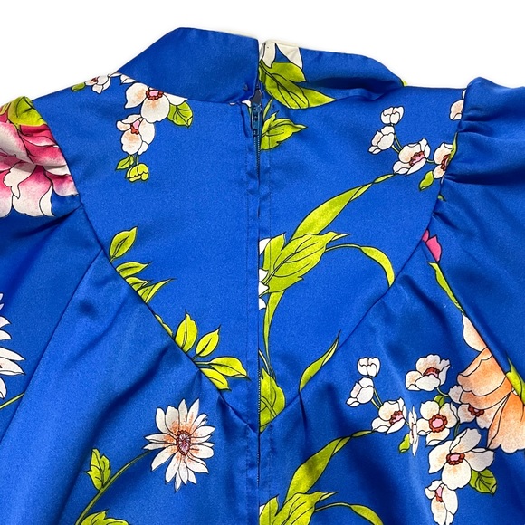 Vintage Malama Sophisticates Hawaii Caftan - Picture 9 of 9